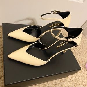 Saint Laurent Patent Anja 85 Pumps Ankle Strap